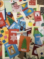 Kartki świąteczne wykonane przez uczniów dla Hospicjum