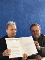 podpisanie umowy pomiędzy dyrektorami szkół Częstochowa- Waldenburg